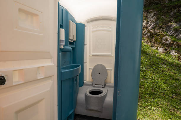 Professional porta potty rental in Armada, MI