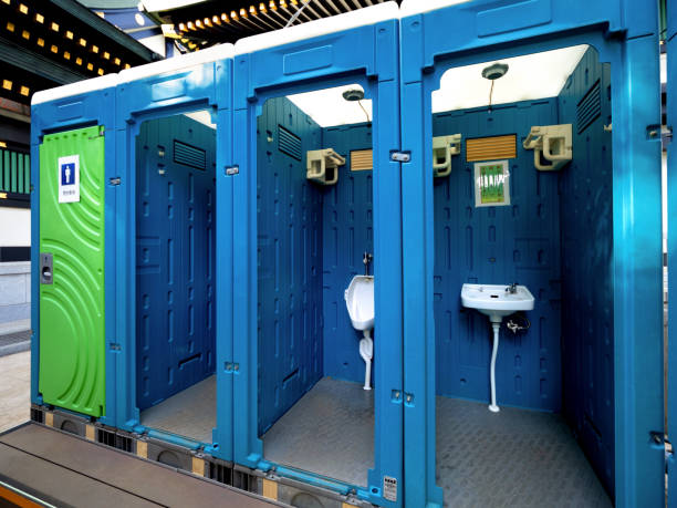 Portable Toilet Options We Offer in Armada, MI